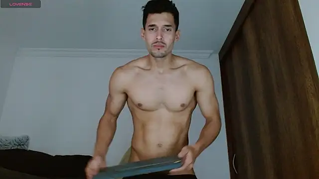 Noah jhonsonn online show from 03.04.25