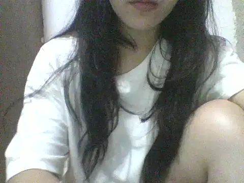 Snapshot of spankmybootyxxx chatting on 10.31.25 spankmybootyxxx online show from 10.31.25