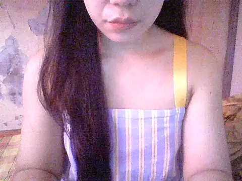 Snapshot of spankmybootyxxx chatting on 11.16.25 spankmybootyxxx online show from 11.16.25