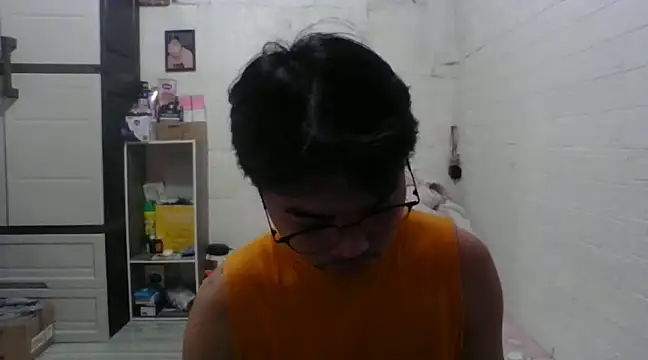 Snapshot of xAsianTwinkx chatting on 02.08.25 xAsianTwinkx online show from 02.08.25