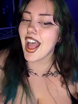 Snapshot of Cutegothcrybabyx chatting on 12.06.24 Cutegothcrybabyx online show from 12.06.24