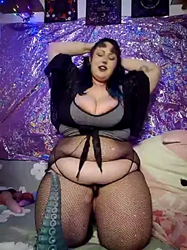 Snapshot of Cutegothcrybabyx chatting on 03.18.25 Cutegothcrybabyx online show from 03.18.25