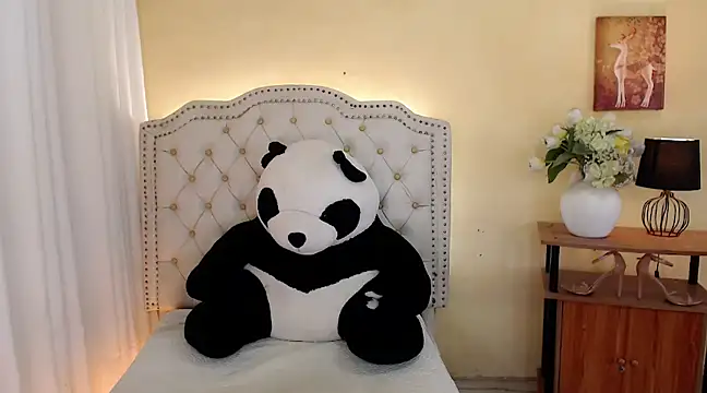 DreamLADYBOY online show from 03.09.25