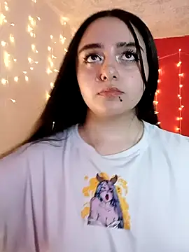 IvonneT online show from 03.02.25