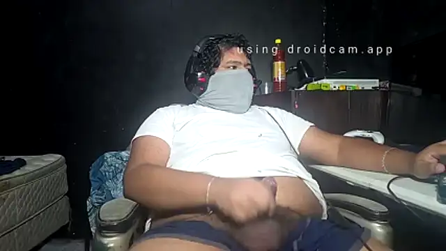 Snapshot of mikfgh50 chatting on 11.27.25 mikfgh50 online show from 11.27.25