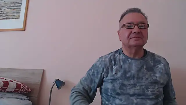 YOU6me online show from 10.09.25