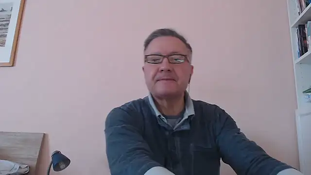 YOU6me online show from 11.05.25