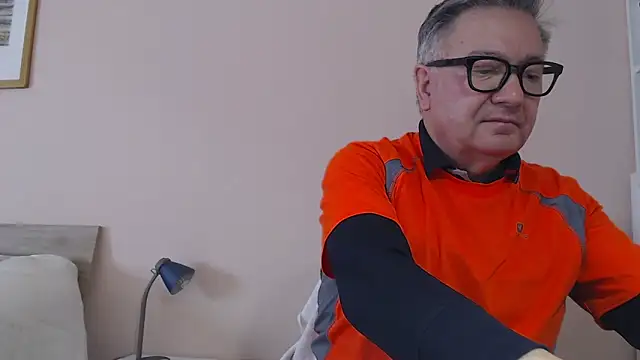 YOU6me online show from 12.18.25