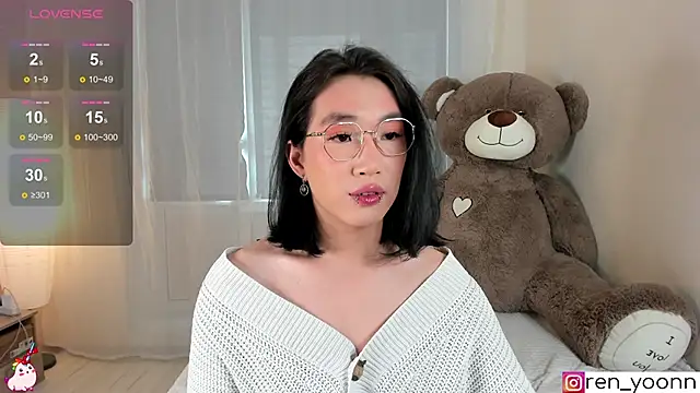 Snapshot of Ren_yoon chatting on 08.02.26 Ren yoon online show from 08.02.26