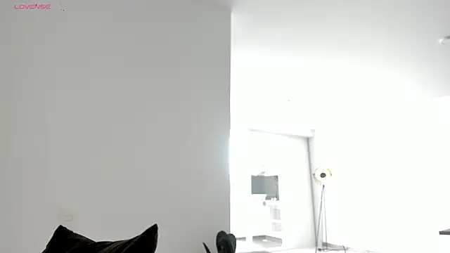 sweetest bella online show from 03.20.26