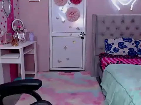 alexa rodriicum online show from 11.04.25