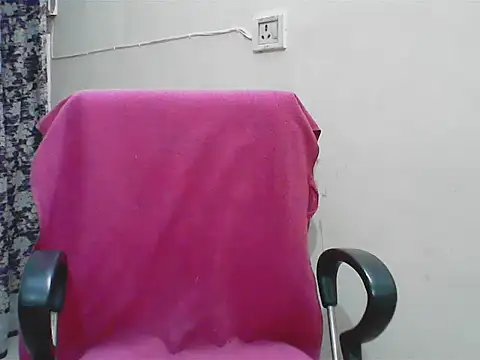 Snapshot of LovingPihu chatting on 05.02.26 LovingPihu online show from 05.02.26
