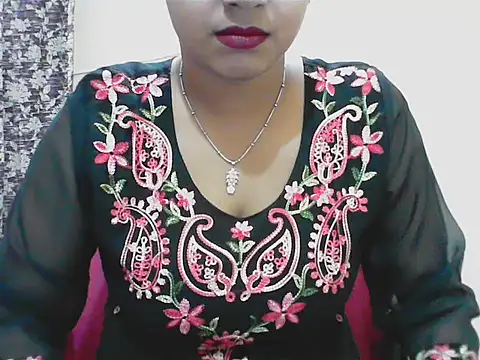 Snapshot of LovingPihu chatting on 05.11.26 LovingPihu online show from 05.11.26