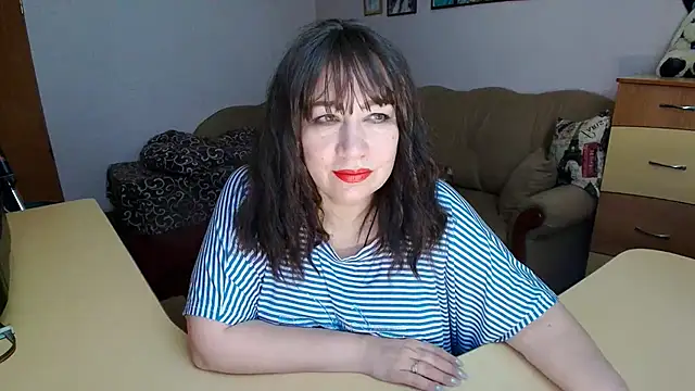 Lucretia Goldi  online show from 02.27.26