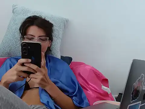 Snapshot of Labebe-rica chatting on 06.18.26 Labebe-rica online show from 06.18.26