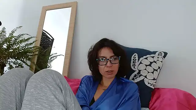 Snapshot of Labebe-rica chatting on 06.24.26 Labebe-rica online show from 06.24.26