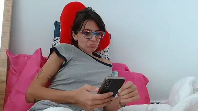 Snapshot of Labebe-rica chatting on 06.29.26 Labebe-rica online show from 06.29.26