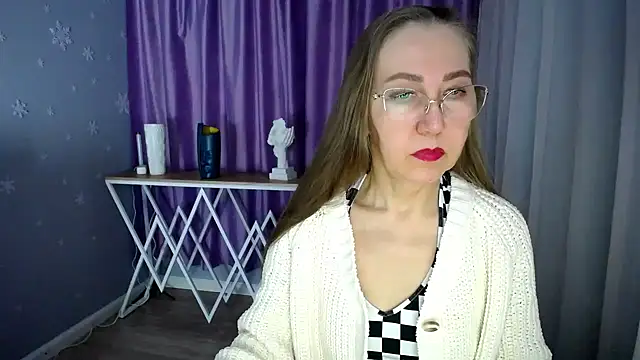 queen a n i online show from 03.05.25