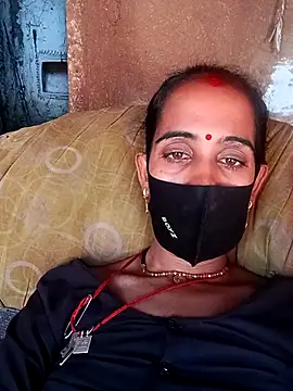 Snapshot of Mohni_Das chatting on 07.05.26 Mohni Das online show from 07.05.26
