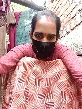 Snapshot of Mohni_Das chatting on 07.16.26 Mohni Das online show from 07.16.26