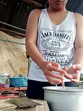 Snapshot of NannyNannybabe chatting on 12.22.24 NannyNannybabe online show from 12.22.24