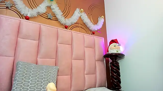 Snapshot of valeriaa19 chatting on 01.03.25 valeriaa19 online show from 01.03.25