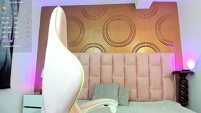 Snapshot of valeriaa19 chatting on 02.04.25 valeriaa19 online show from 02.04.25