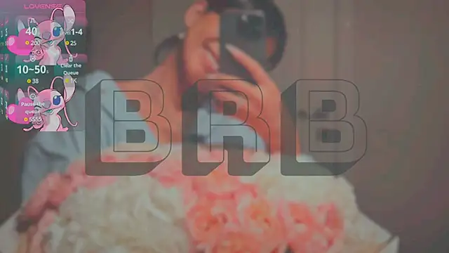 Snapshot of Mia_Tin chatting on 02.10.25 Mia Tin online show from 02.10.25