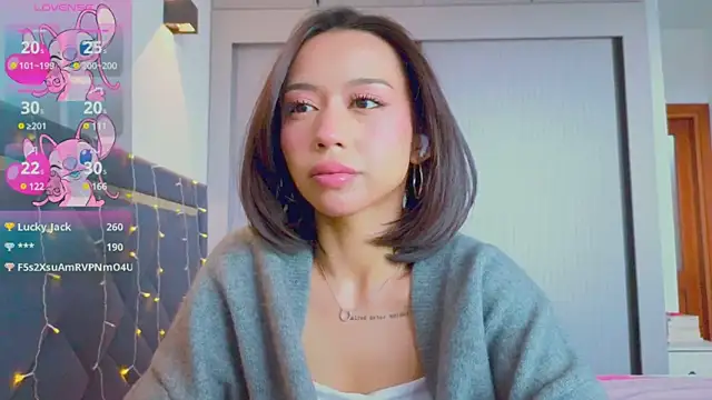 Snapshot of Mia_Tin chatting on 03.03.25 Mia Tin online show from 03.03.25