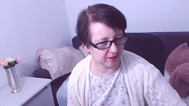 ChristaRose online show from 02.16.25