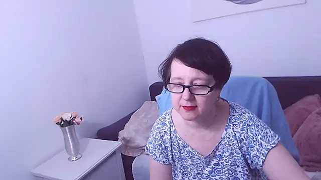 ChristaRose online show from 02.16.25