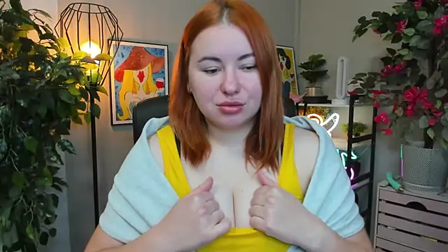 LAYLAxSTAR online show from 11.05.25