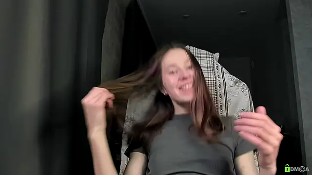 Courtney Luv online show from 12.15.25