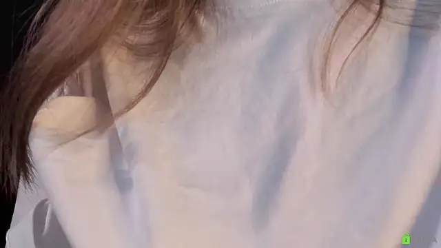 Courtney Luv online show from 02.20.26