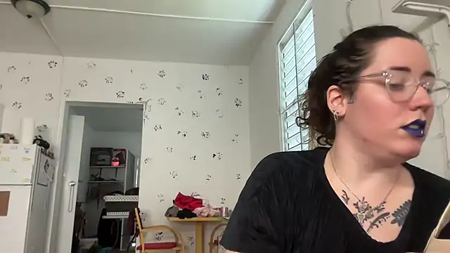 poppergirl69 online show from 09.16.25