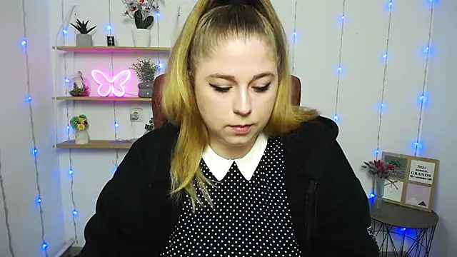 JessikaDaniel online show from 01.28.25