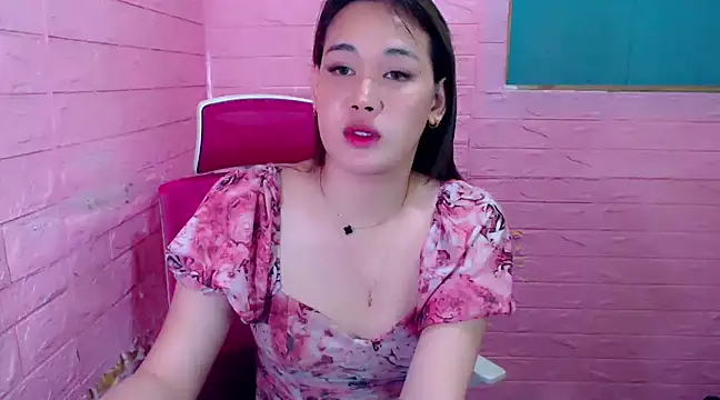 Snapshot of 9inSelfSucker chatting on 02.18.25 9inSelfSucker online show from 02.18.25