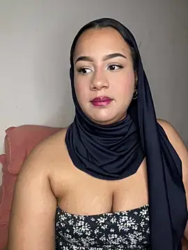 Snapshot of Maryam_yamal chatting on 02.21.25 Maryam yamal online show from 02.21.25