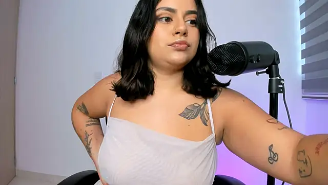 susy angel online show from 04.13.26