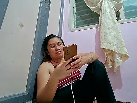 LalaiAsian online show from 09.09.25