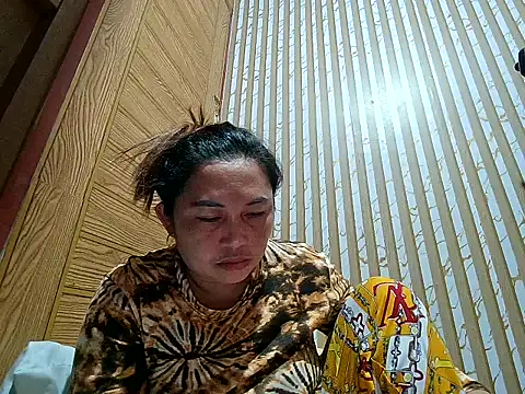 LalaiAsian online show from 02.19.26