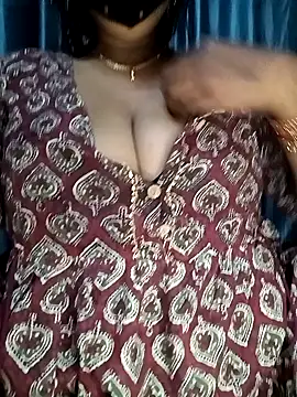 Snapshot of neha-bhabhi chatting on 02.02.25 neha-bhabhi online show from 02.02.25