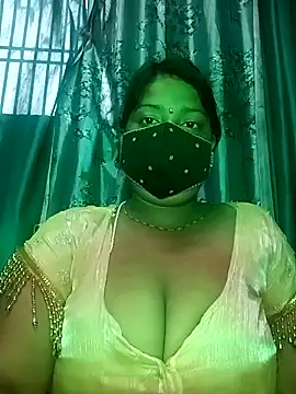 Snapshot of neha-bhabhi chatting on 10.01.25 neha-bhabhi online show from 10.01.25