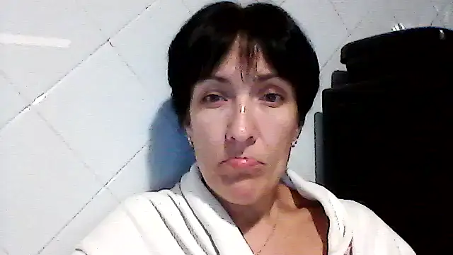 SunnyAmorre online show from 09.10.25