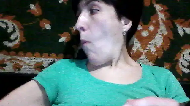 SunnyAmorre online show from 12.13.25