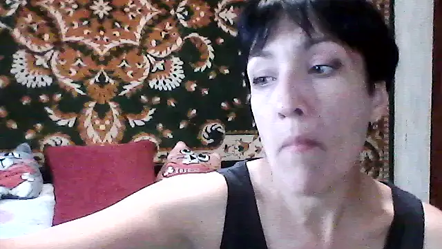 Snapshot of SunnyAmorre chatting on 05.18.26 SunnyAmorre online show from 05.18.26