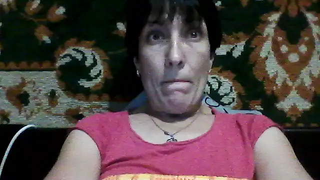 Snapshot of SunnyAmorre chatting on 06.07.26 SunnyAmorre online show from 06.07.26