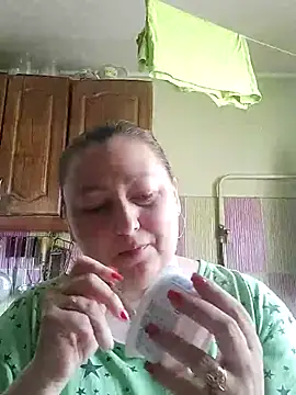 Snapshot of Rini333 chatting on 07.13.26 Rini333 online show from 07.13.26