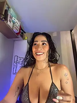 Snapshot of AsianMilfSheryl chatting on 07.02.26 AsianMilfSheryl online show from 07.02.26