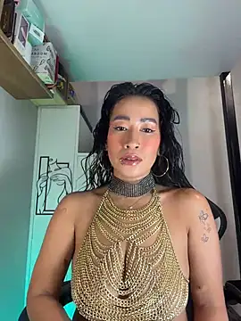 Snapshot of AsianMilfSheryl chatting on 07.13.26 AsianMilfSheryl online show from 07.13.26